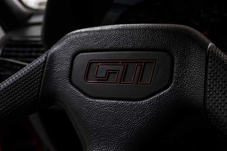 Peugeot 205 GTi Casper