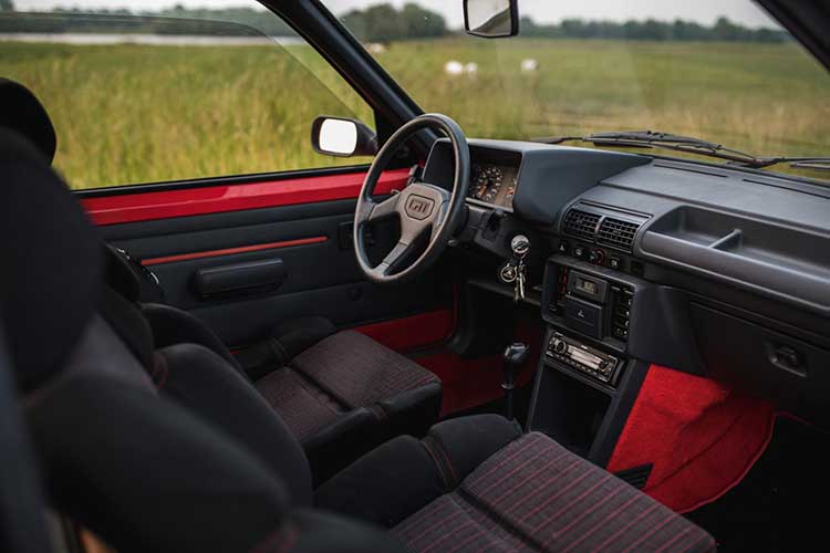 Peugeot 205 GTi Casper