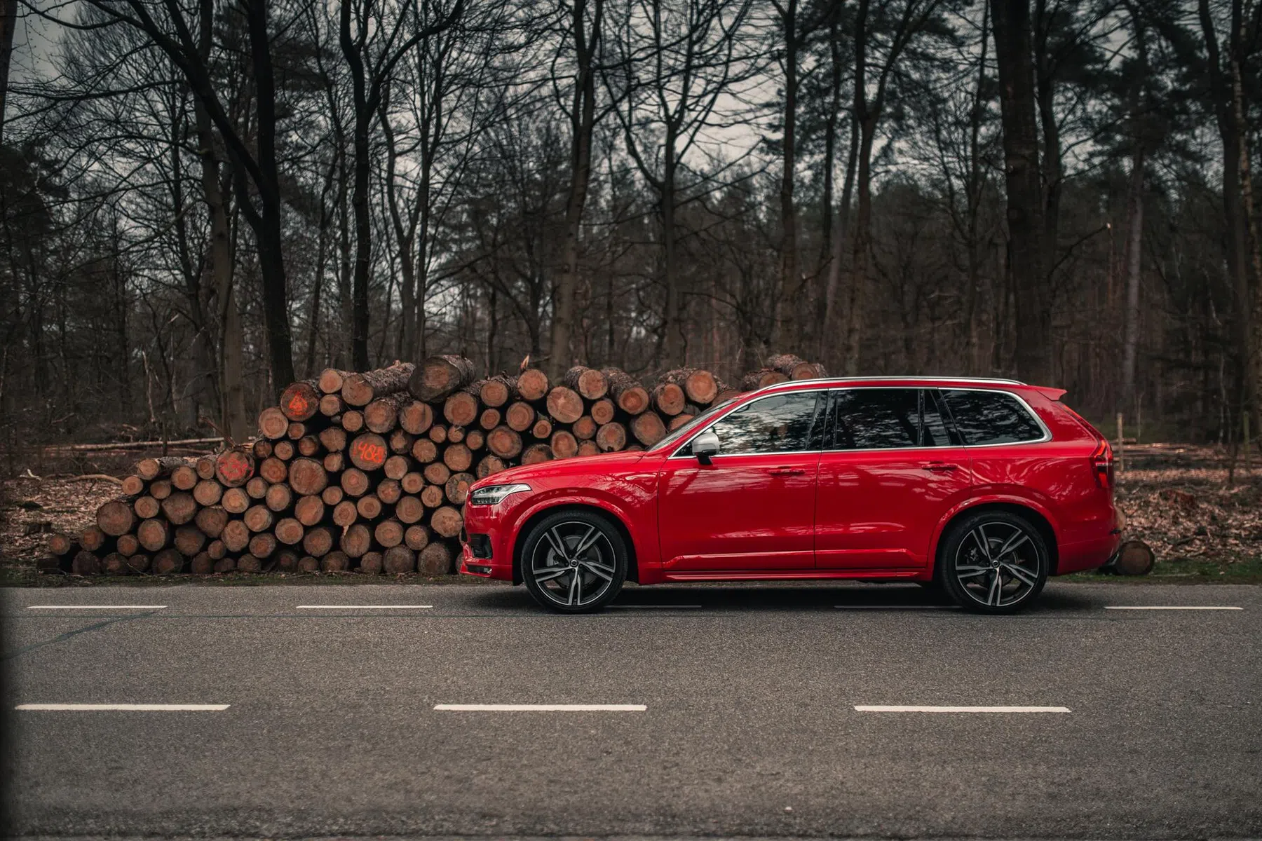 Volvo XC90 R-Design
