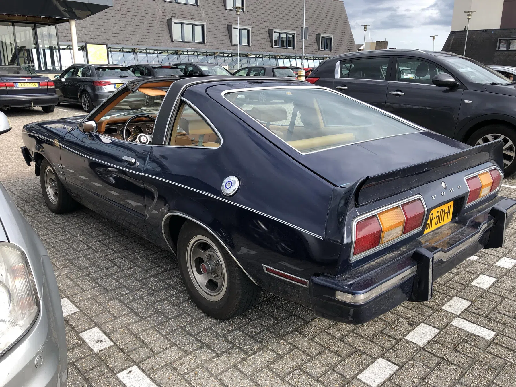 1978 Ford Mustang II Fastback 2.8 V6