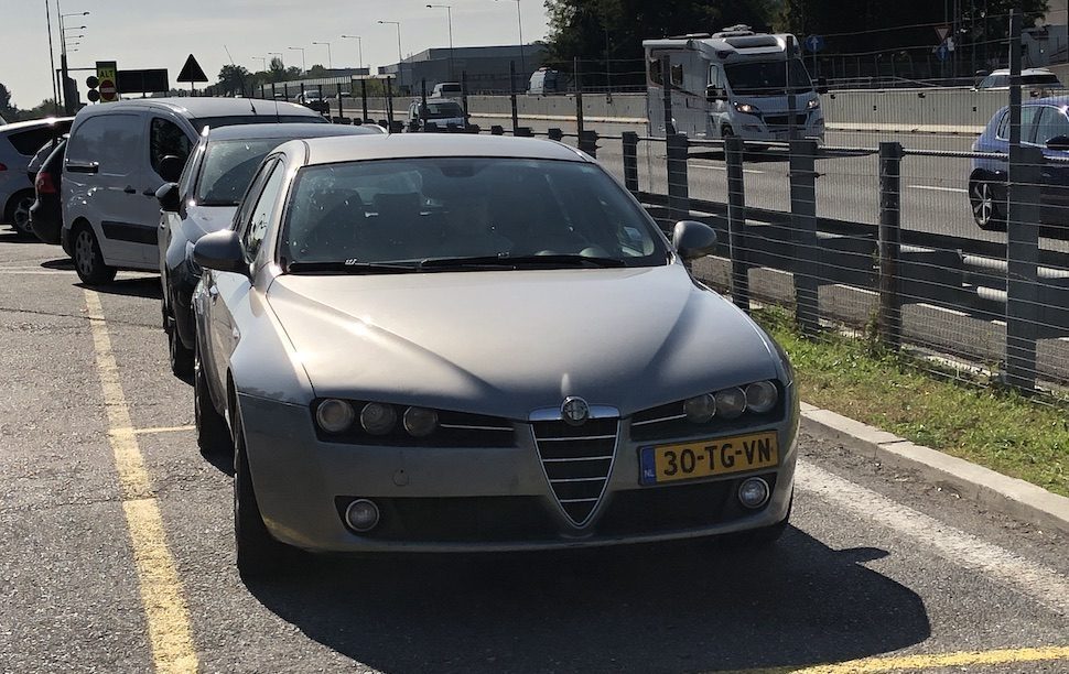 Alfa Romeo 159 Sportwagon 1.9 JTDm Distinctive (939B) '06