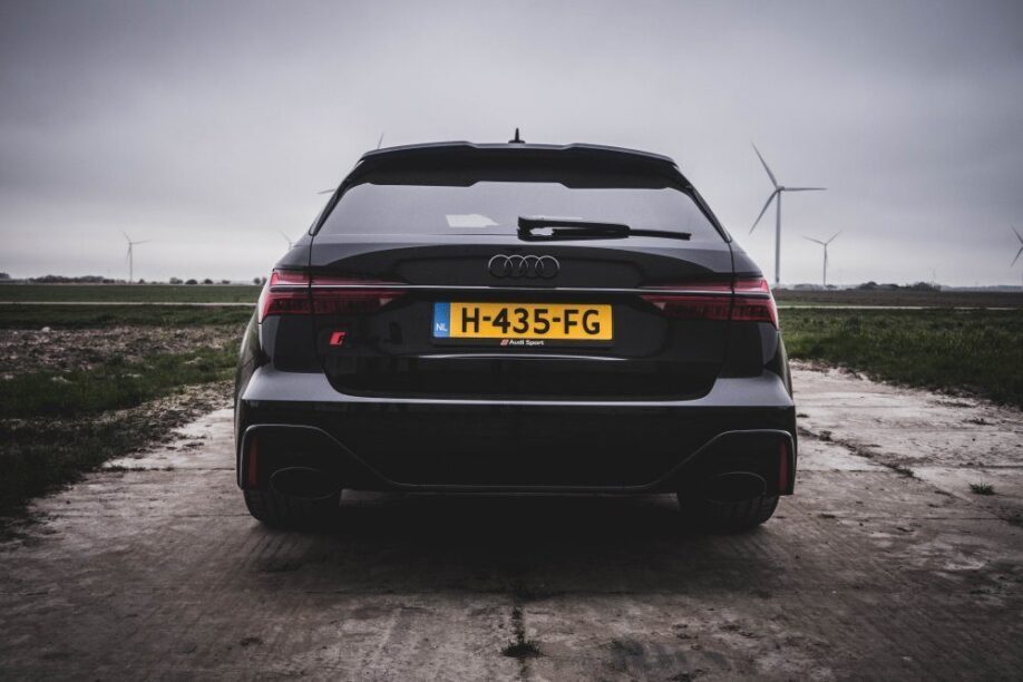 De kant die je het vaakst ziet van de Audi RS6 C8