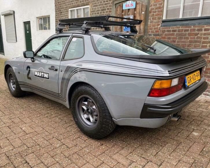 Porsche 944 Safari