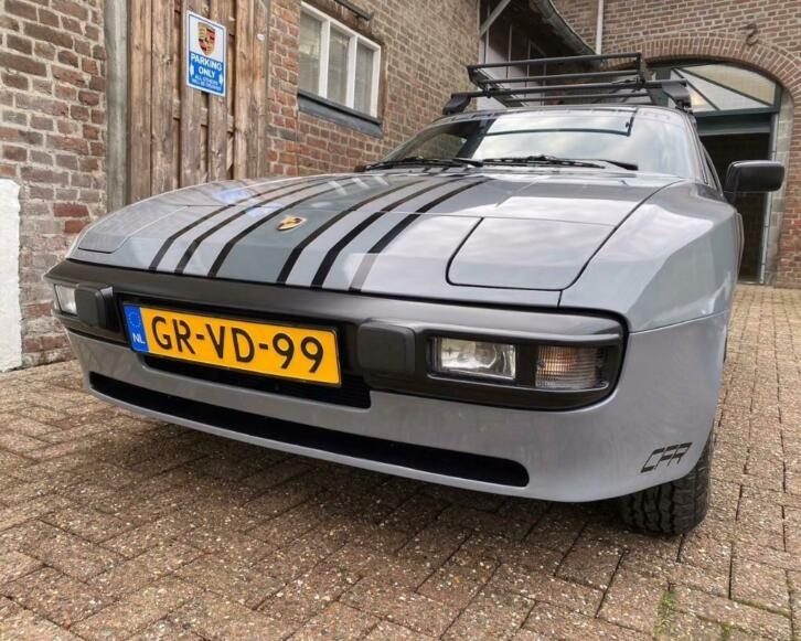 Voorkant Porsche 944 Safari