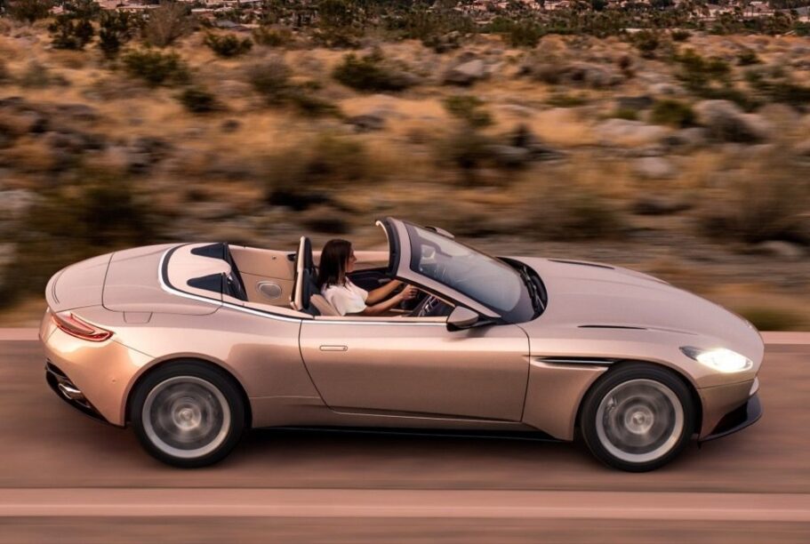 DB11 Volante