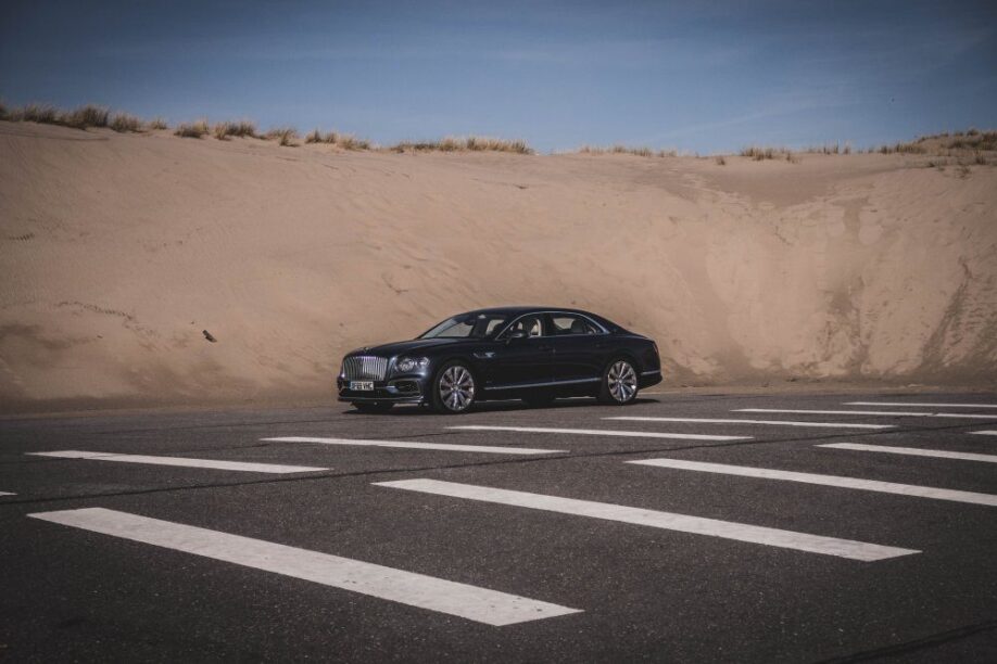 Bentley Flying Spur rijtest