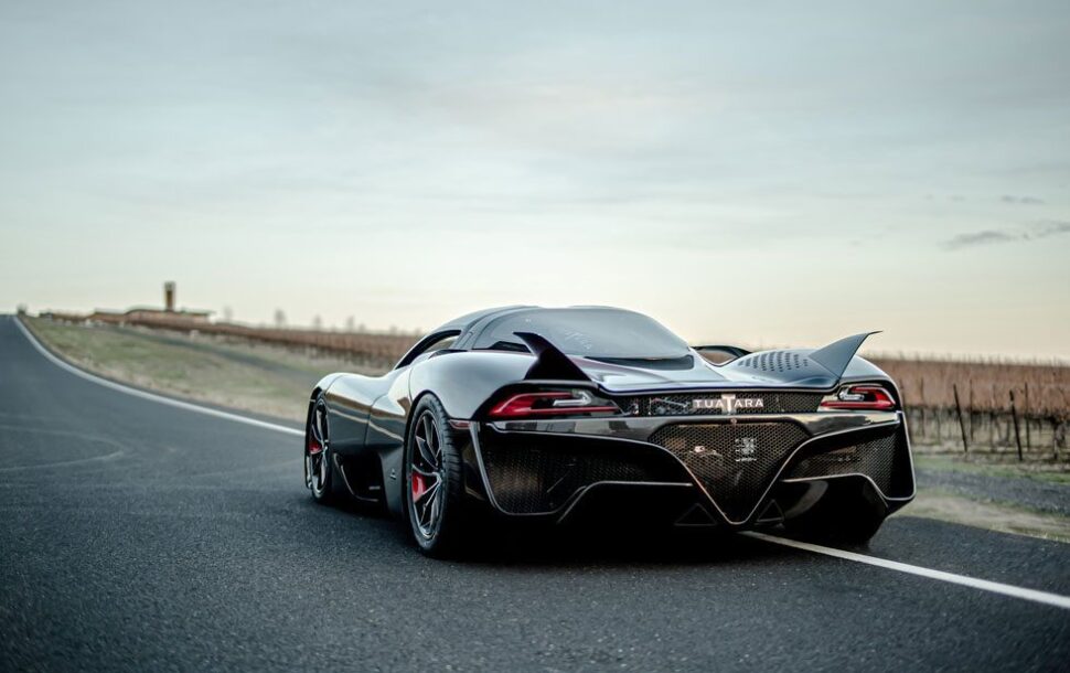 De SSC Tuatara, die op termijn gezelschap krijgt van een nieuw, goedkoper model