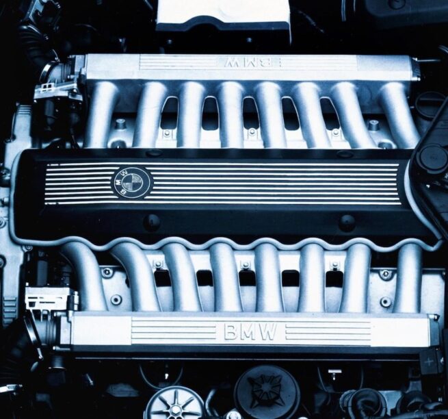 BMW V16