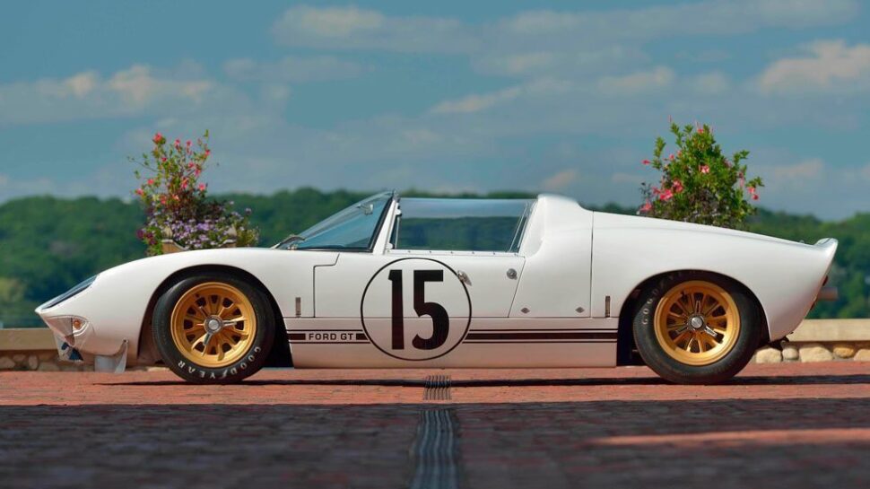 Ford GT40 Roadster Prototype
