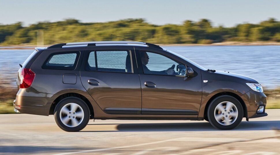 sneller dan een Volvo - Dacia Logan MCW