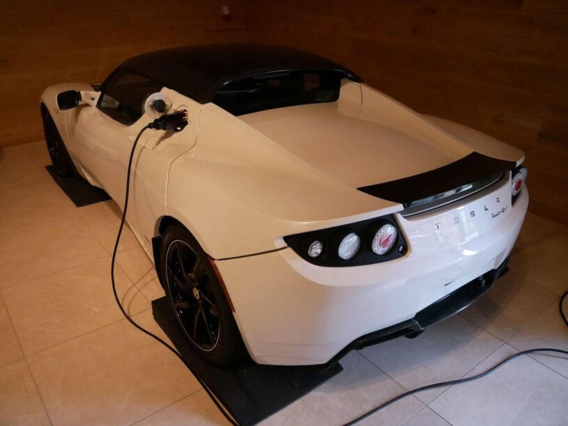 Laatste Tesla Roadster