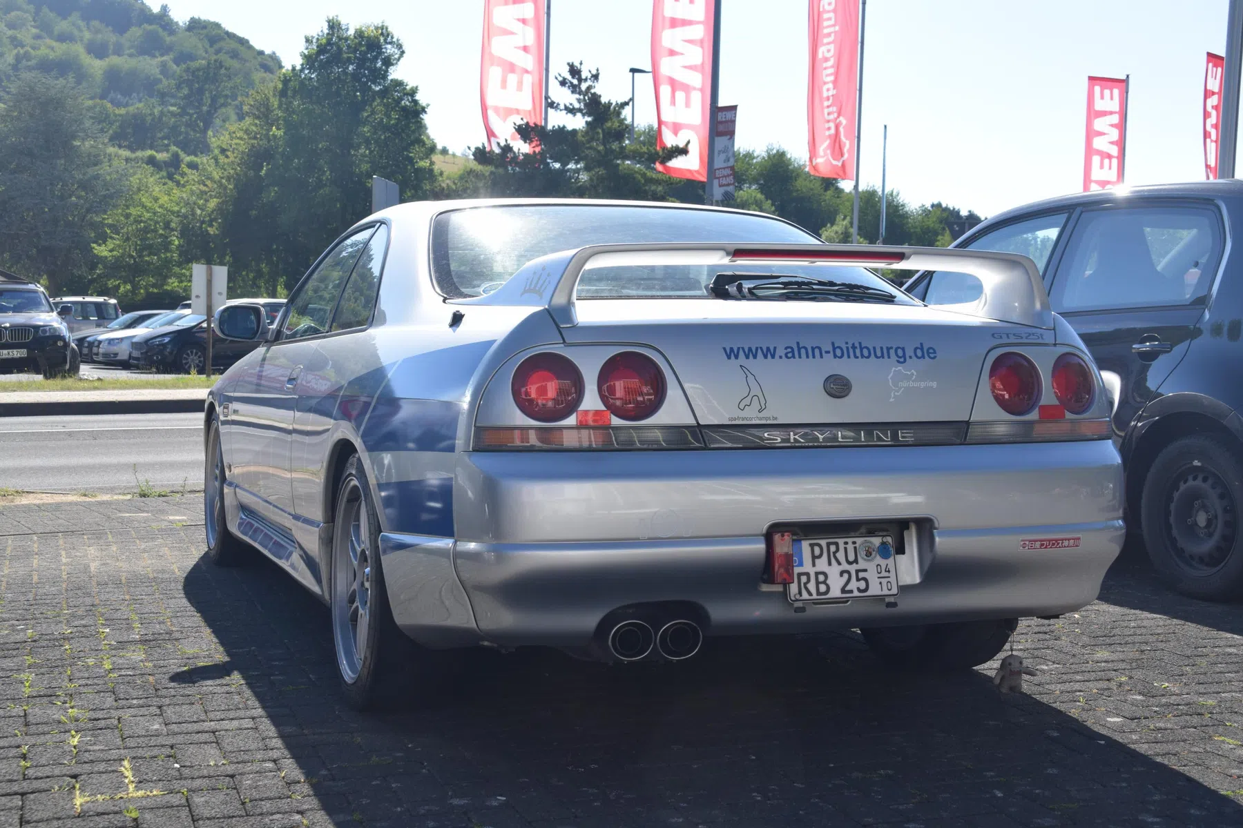R32 F&F