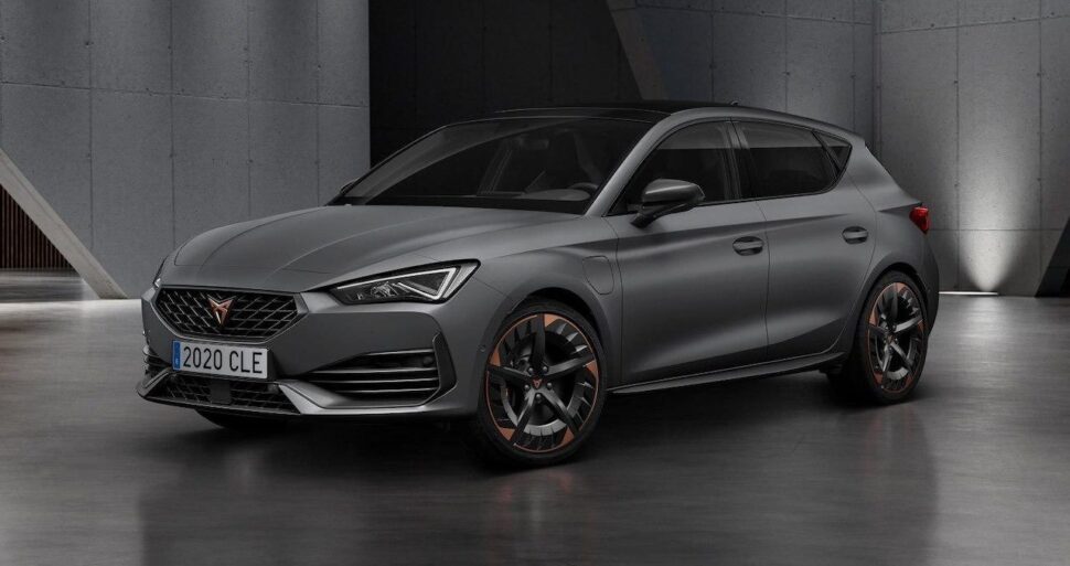 Mercedes A250e concurrenten - Cupra Leon eHybrid
