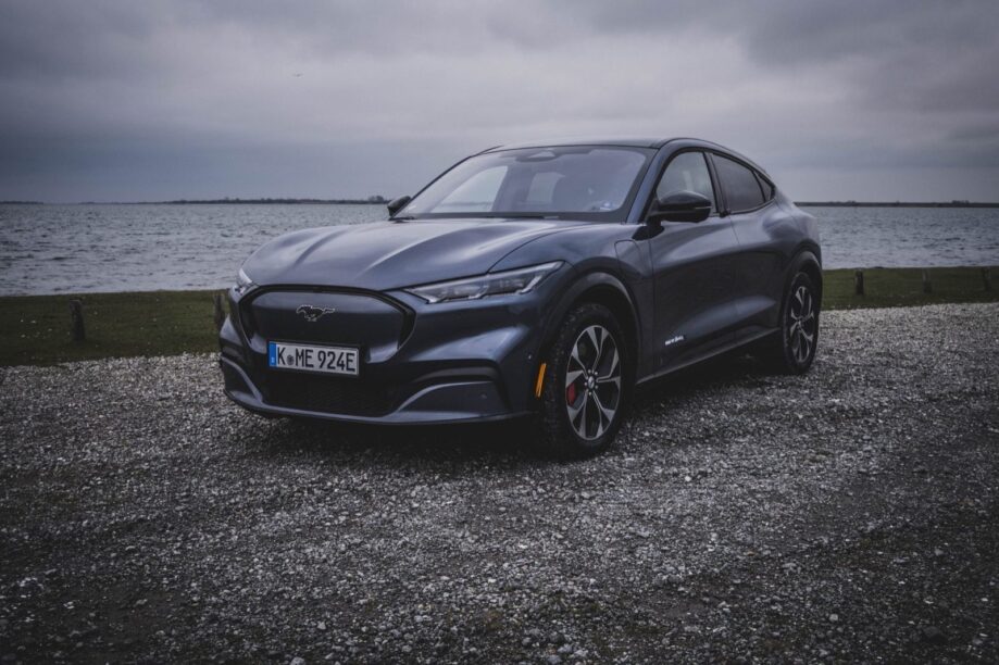 ford mustang mach-e rijtest