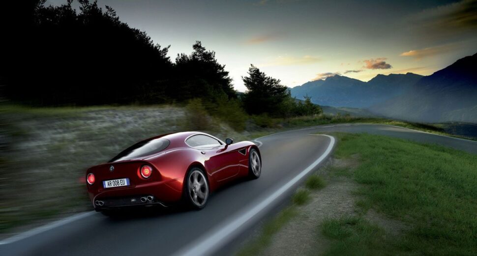 Alfa Romeo 8C