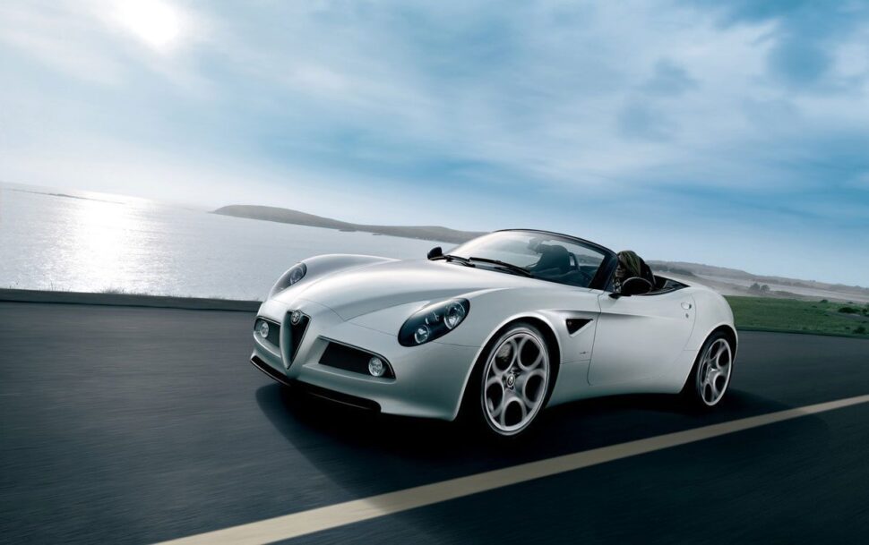 Alfa Romeo 8C