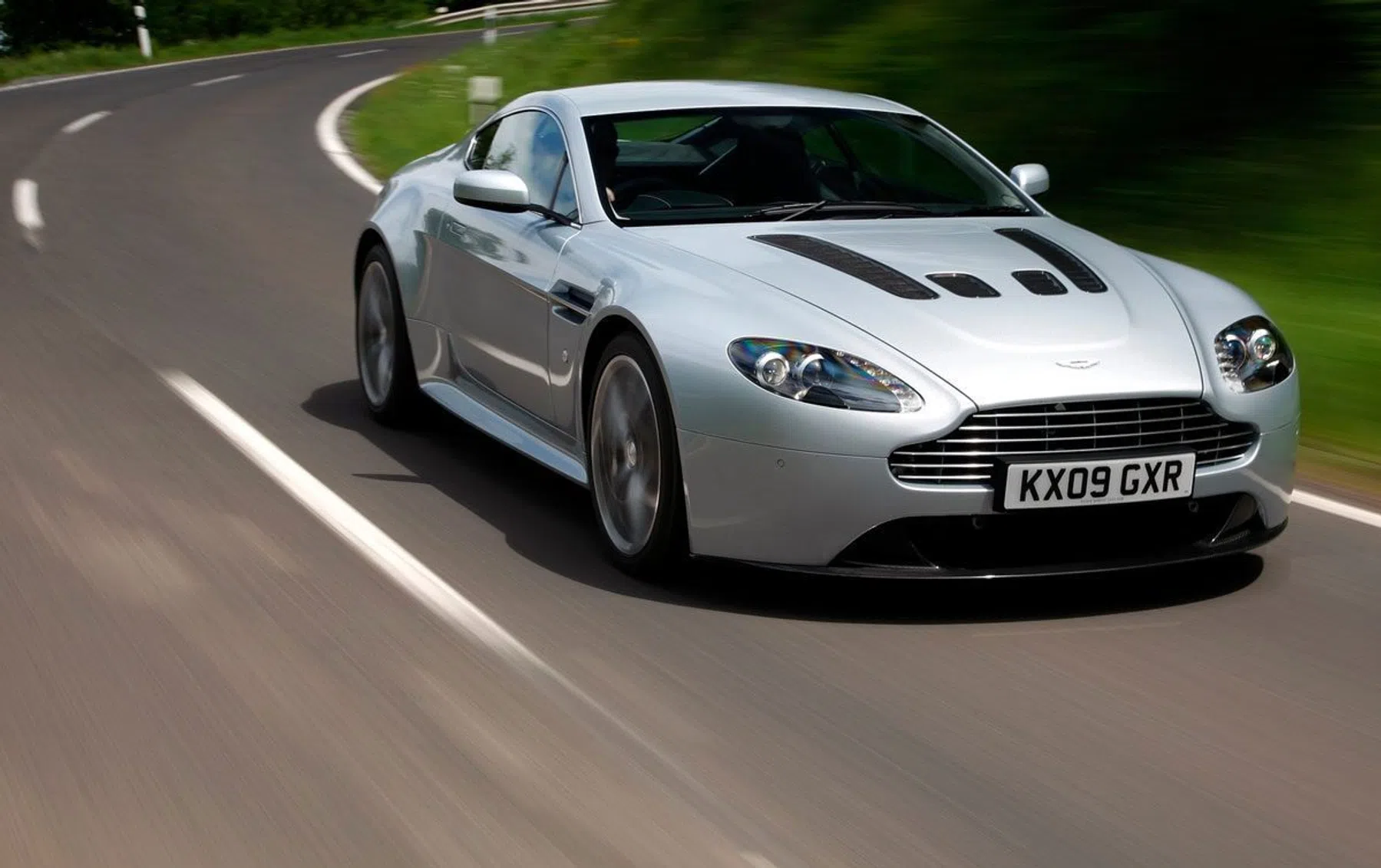 Aston Martin V8 Vantage