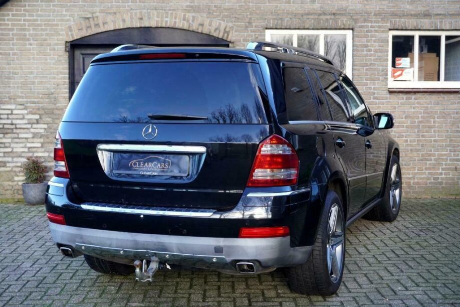 Mercedes V8 diesel