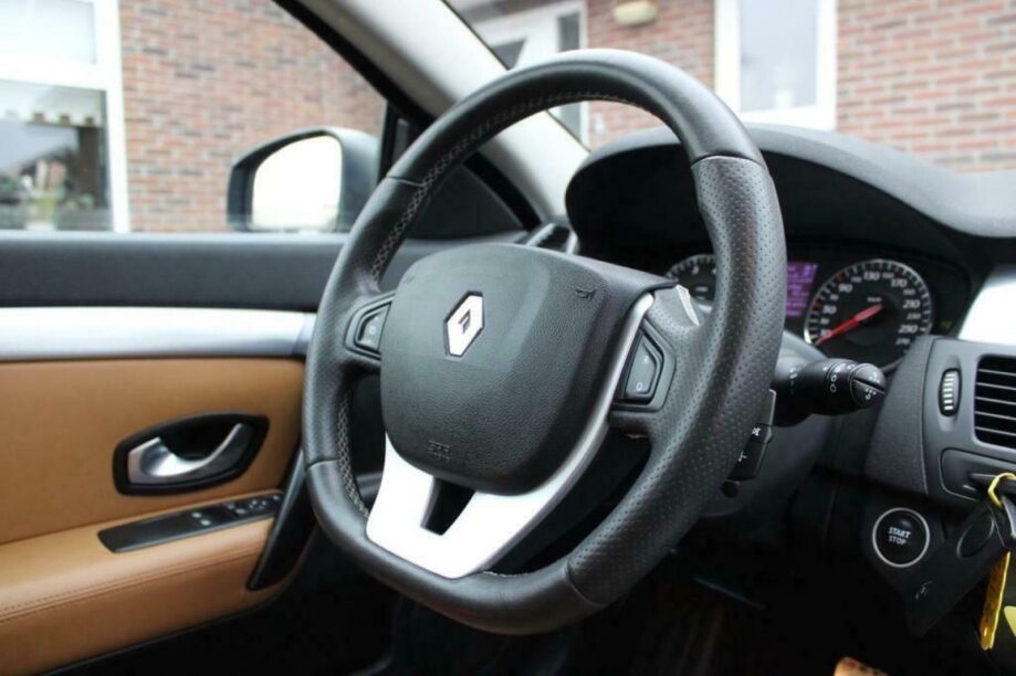 duurste Renault Laguna Coupé
