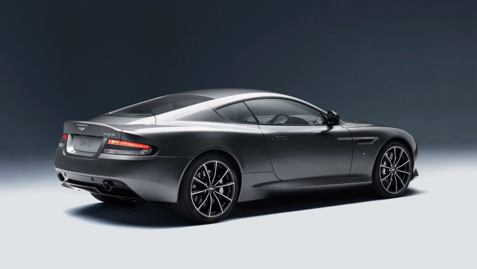 DB9