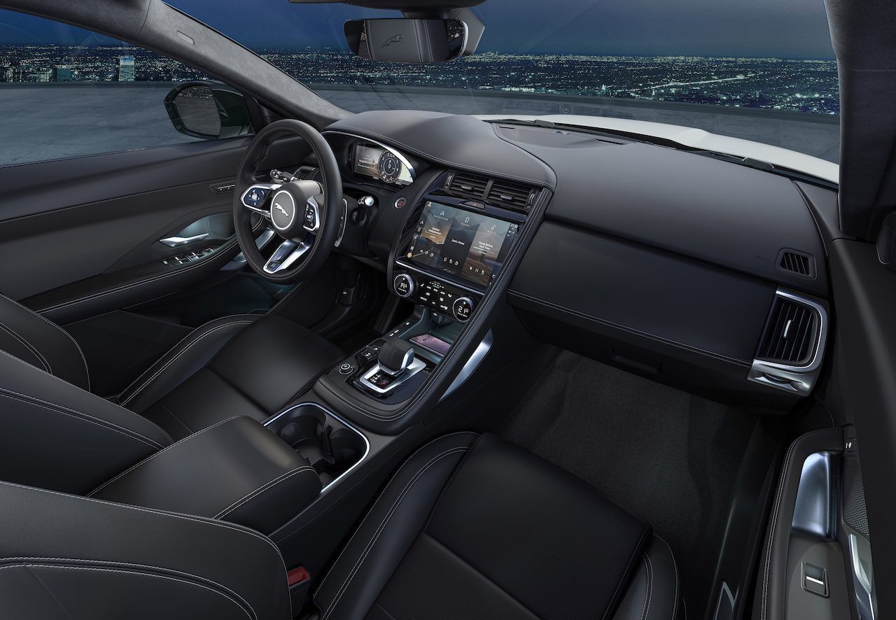 E-Pace R-Dynamic Black Edition