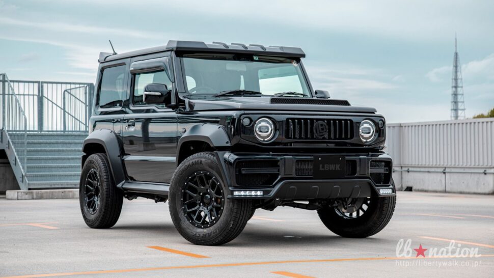 Liberty Walk Suzuki Jimny