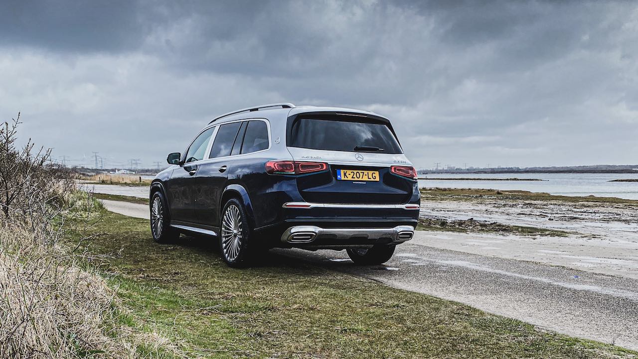 Mercedes-Maybach GLS 600 rijtest video
