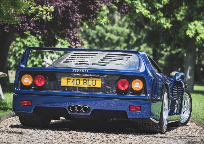 Blauwe F40