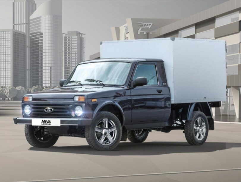 Nieuwe Lada Niva Bronto