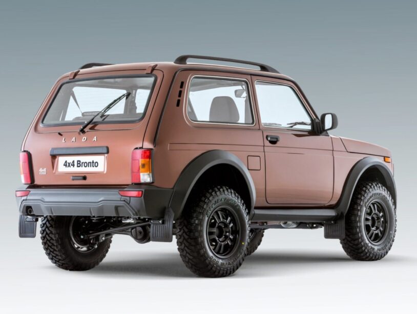Nieuwe Lada Niva Bronto