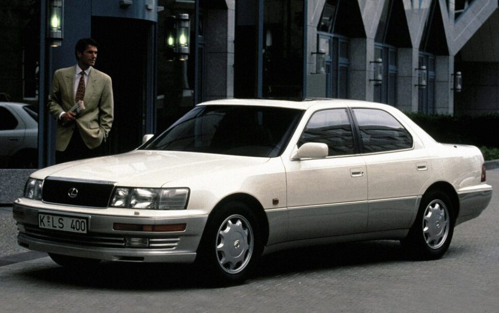 Lexus LS