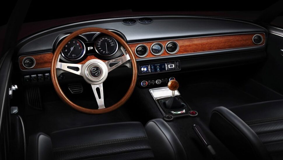 Alfa Romeo Giulia Sprint GT restomod
