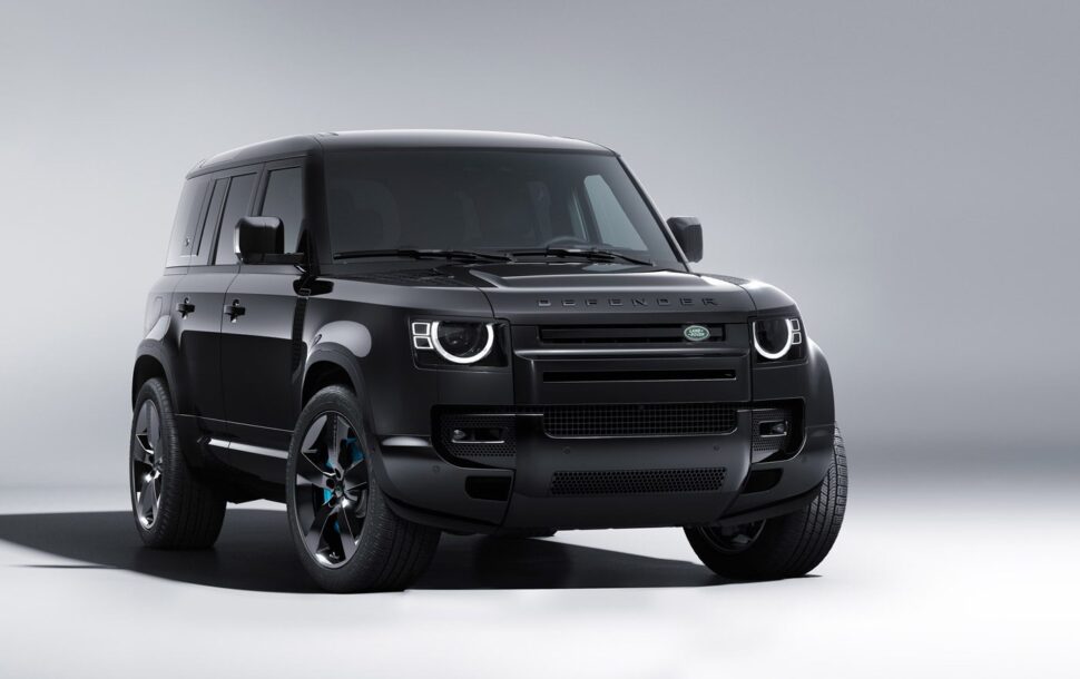 Land Rover Defender Bond Edition