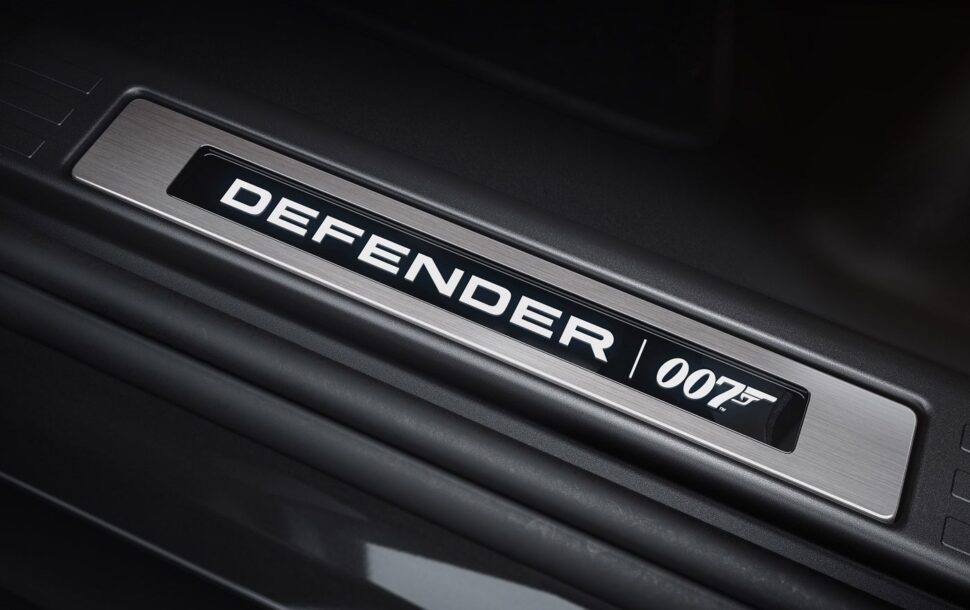 Land Rover Defender Bond Edition