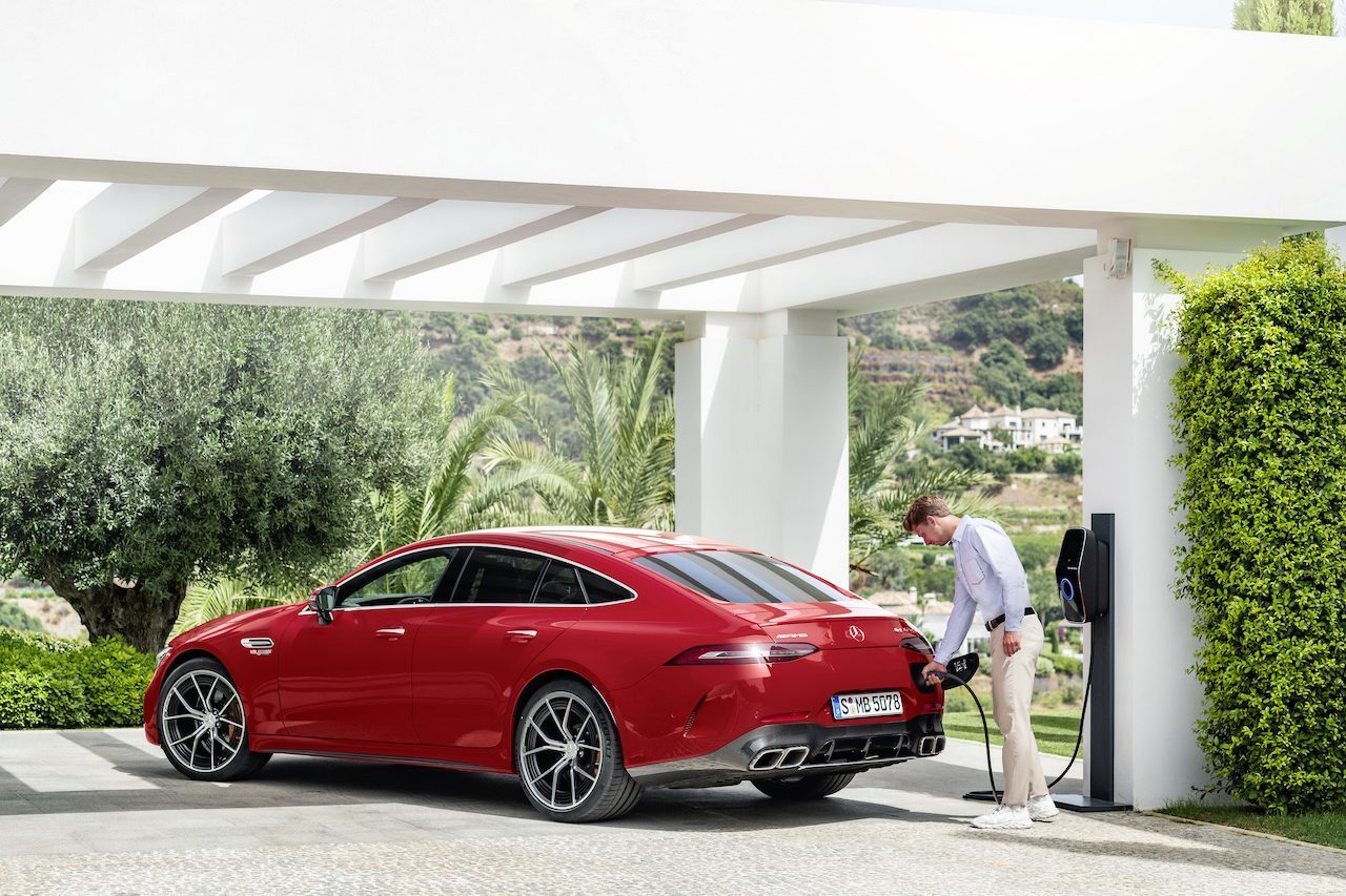 Mercedes-AMG GT 63 S E Performance