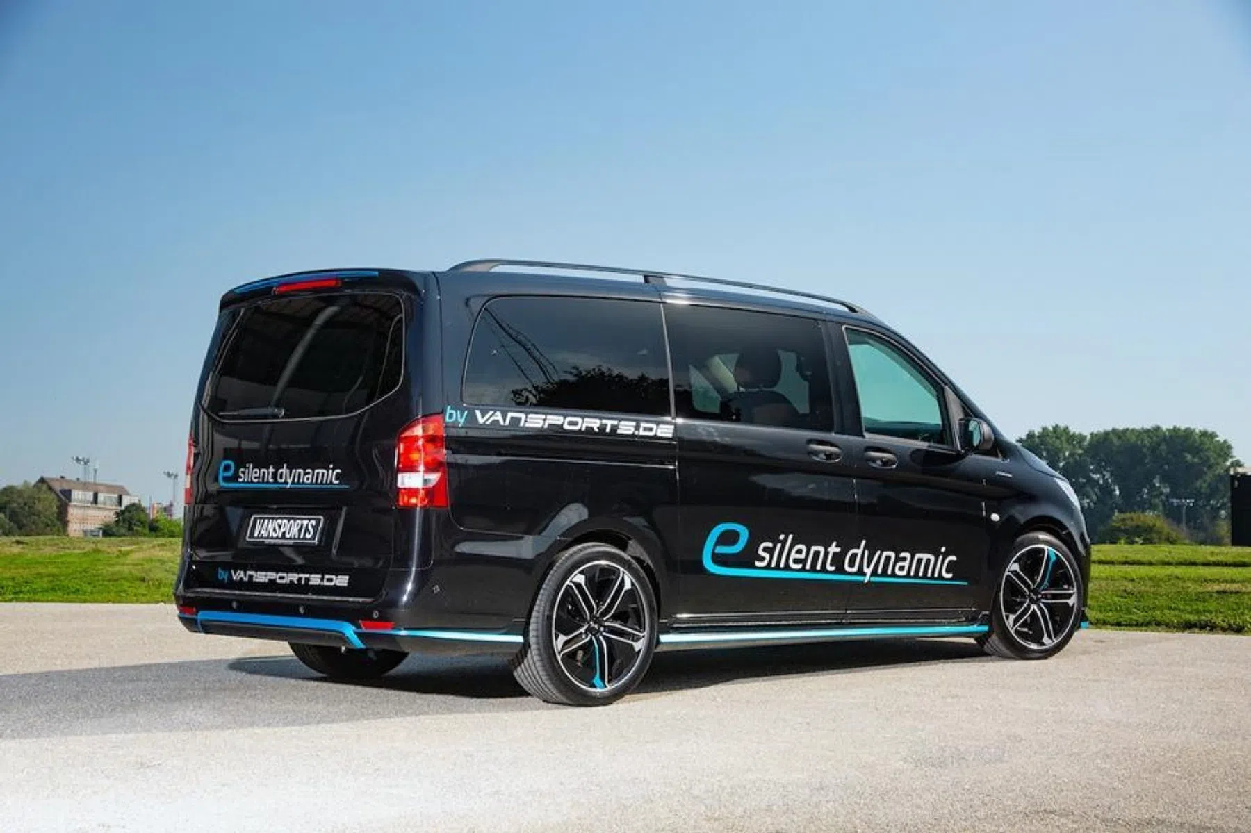 Vansport V300d en e-Vito