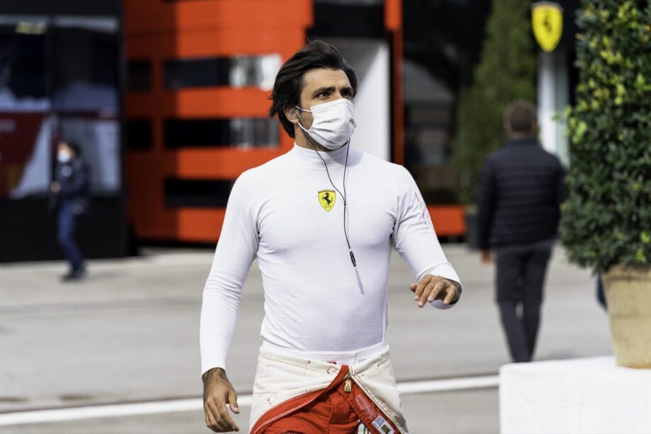 Sainz tekende Ferrari contract