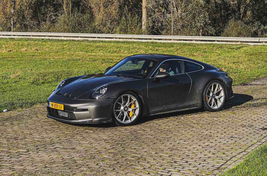 Porsche 992 GT3 Touring rijtest
