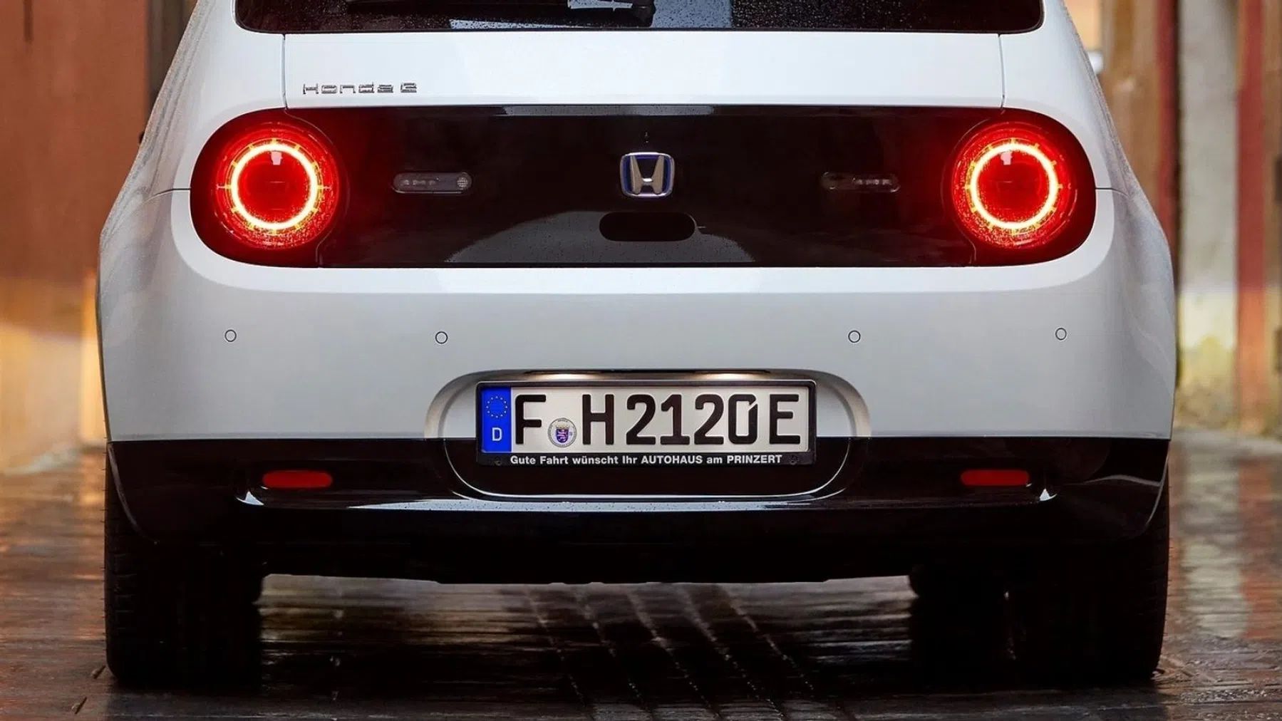 Honda e