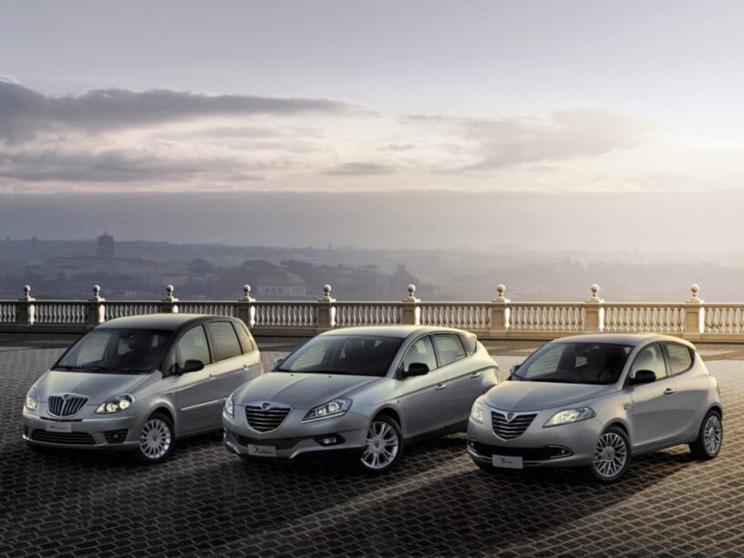 Lancia gaat Mercedes kopiëren