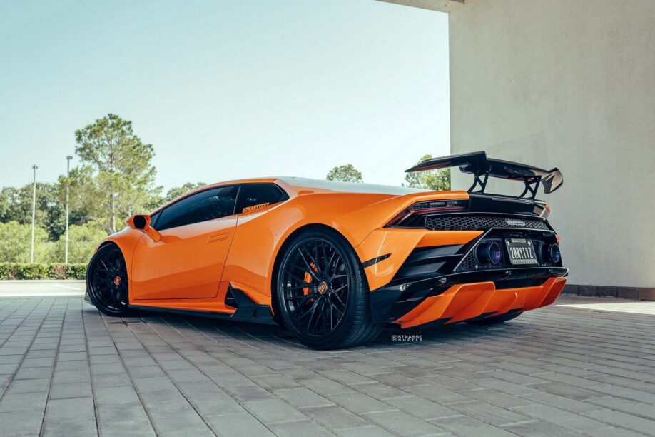 Oranje Huracán EVO