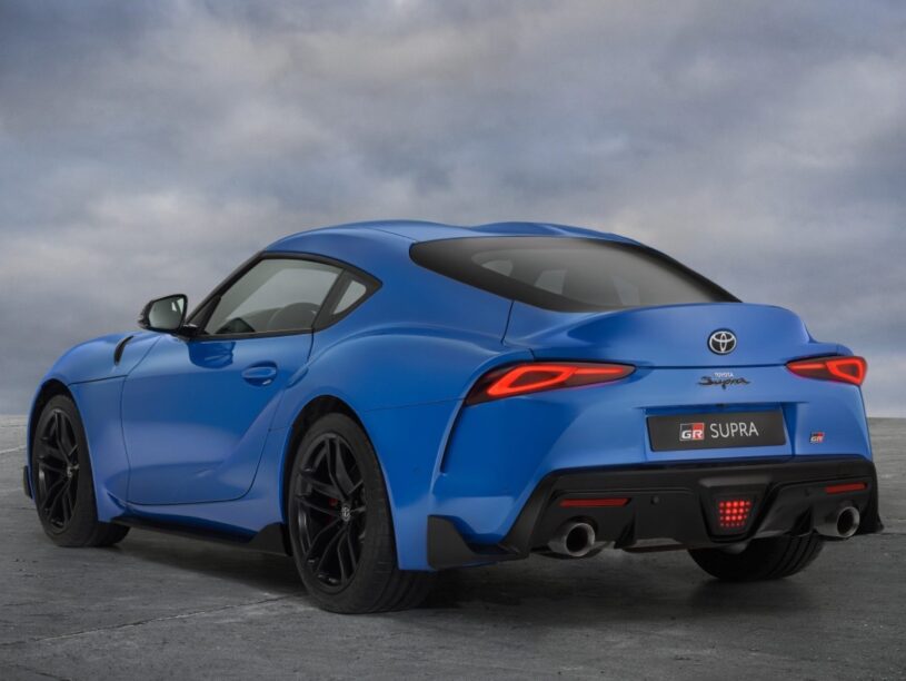 GR Supra met handbak