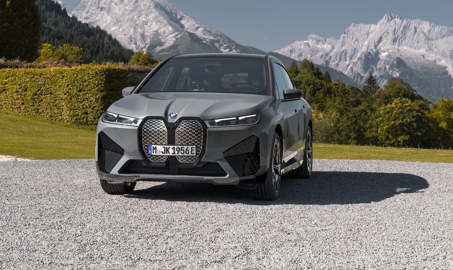 BMW iX M60