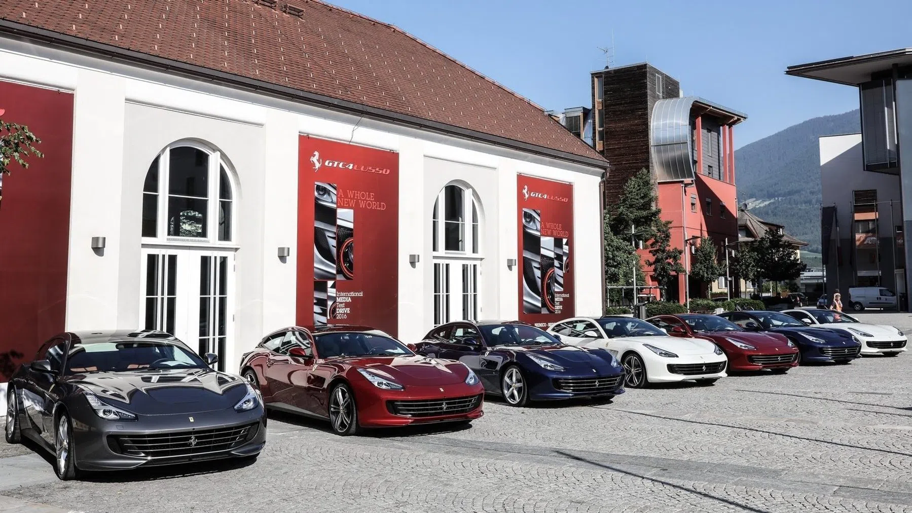 Ferrari GTC4 Lusso