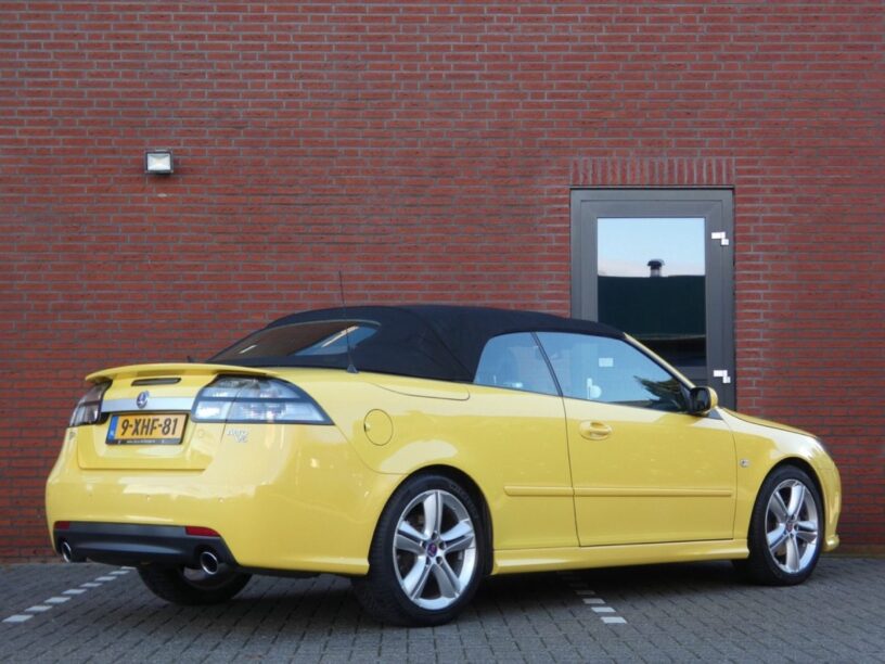 Gele 9-3 Aero Cabrio