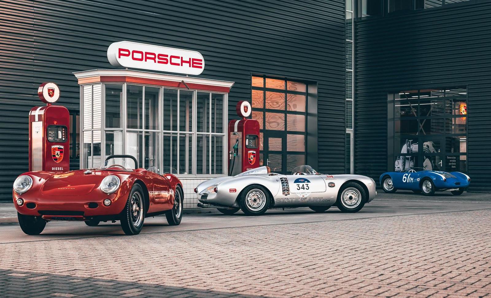 Driemaal Porsche 550 Spyder