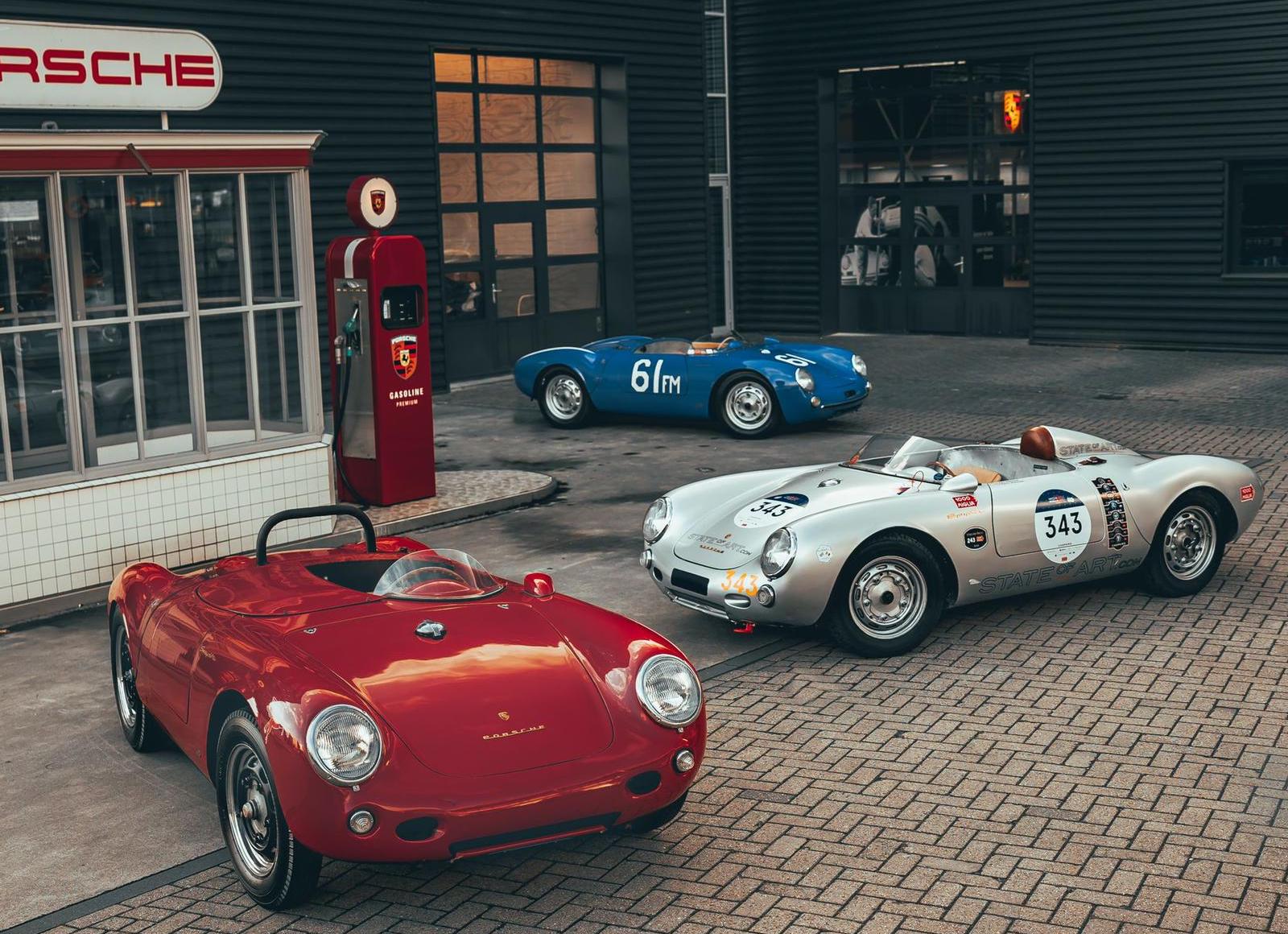 Driemaal Porsche 550 Spyder