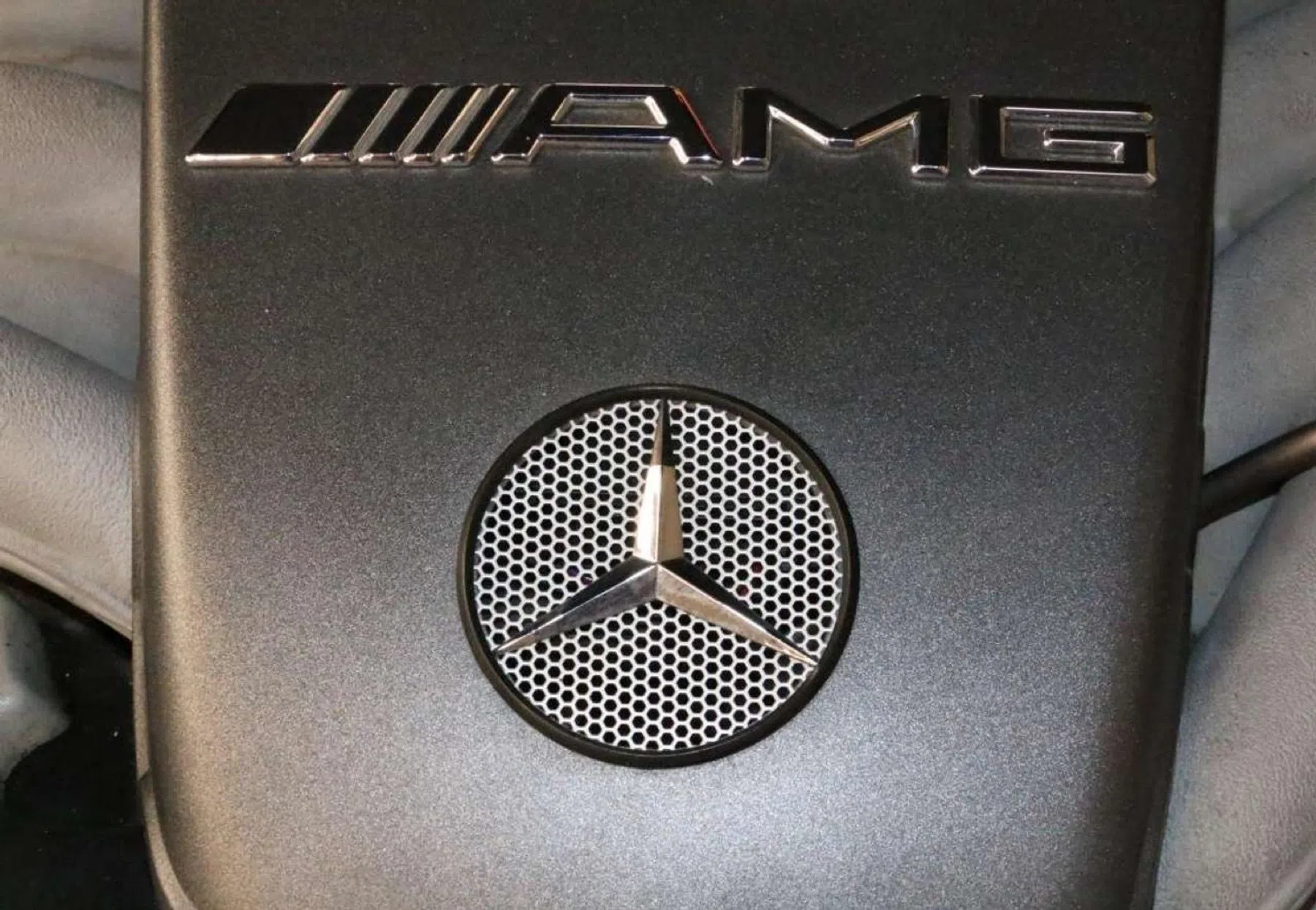 Zeldzame S63 AMG met V12
