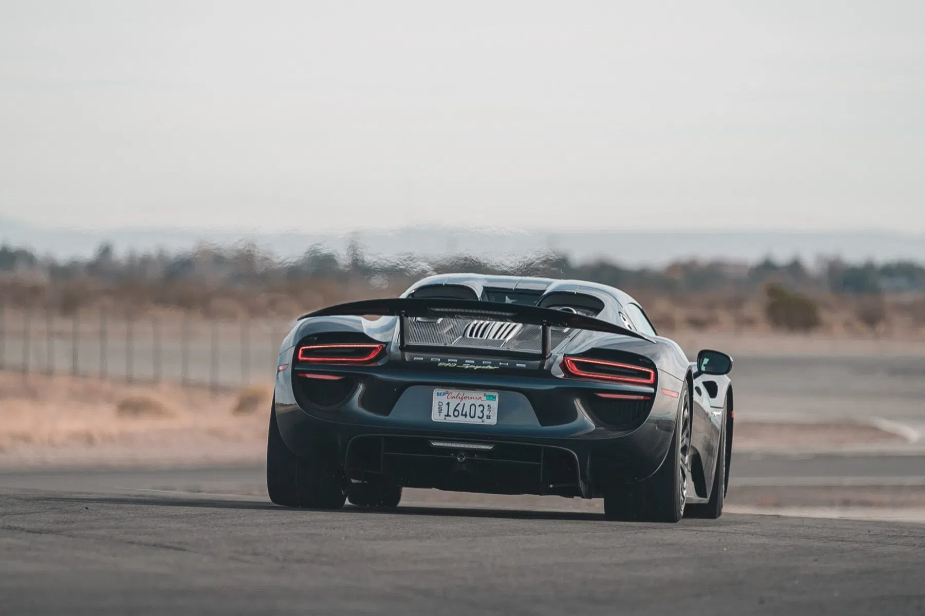 Porsche viert V8-jubileum