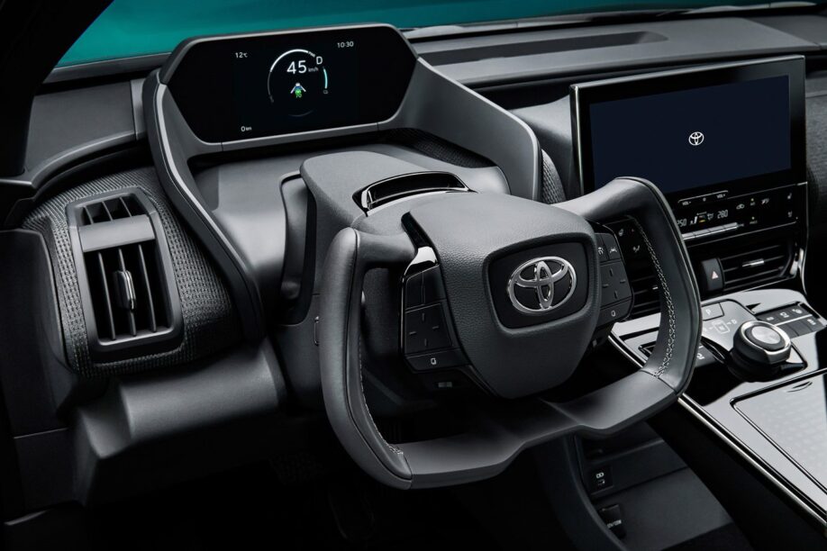 Toyota bZ4X interieur